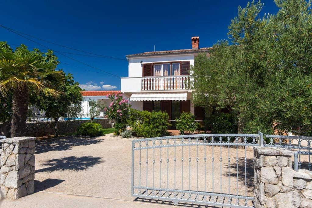 Adria-Holiday House With A Private Pool In Krk Kornic Bagian luar foto