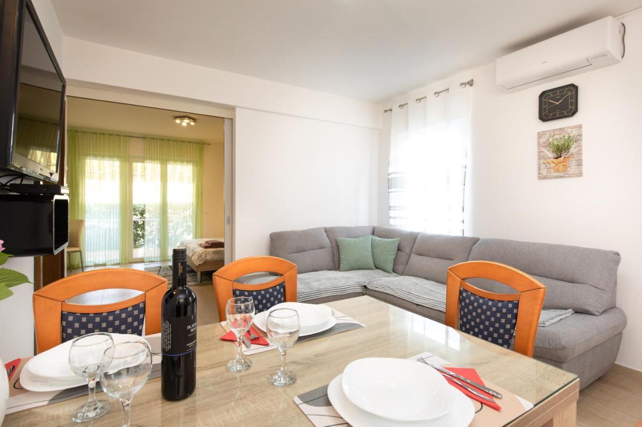 Adria-Holiday House With A Private Pool In Krk Kornic Bagian luar foto